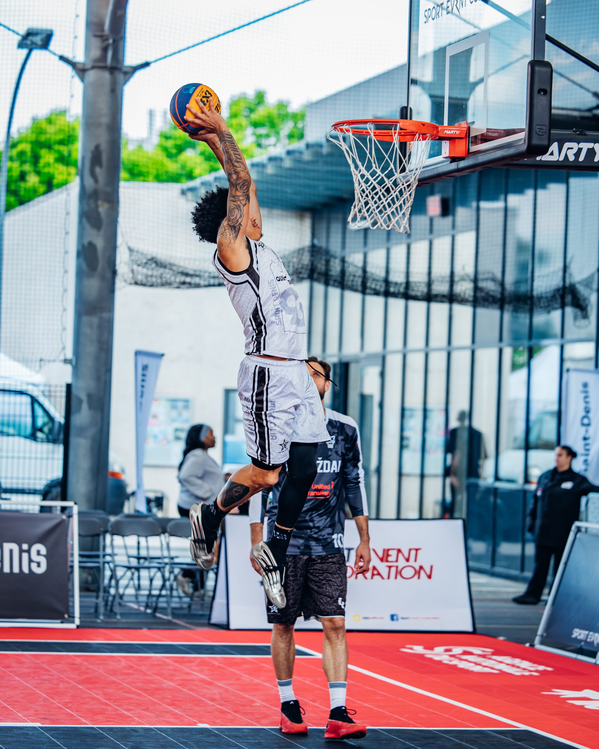 FIBA 3x3 QUEST organisé par Sport Event Corporation, s'est déroulé à Saint-Denis les 26 et 27 avril 2025 pour une qualification garantie pour Oulan-Batar du World Tour 2025 FIBA 3x3 2025. FIBA 3x3 QUEST, organized by Sport Event Corporation, took place in Saint-Denis on April 26 and 27, 2025 for a guaranteed qualification for Ulan-Batar for the FIBA 3x3 2025 World Tour.